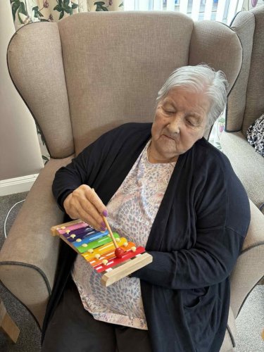 Carousel post from Collingwood Court care home.
