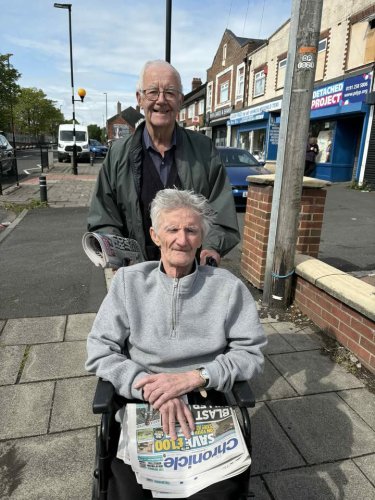 Carousel post from Collingwood Court care home.