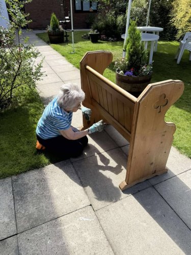 Carousel post from Collingwood Court care home.