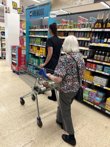 Carousel post from Collingwood Court care home.