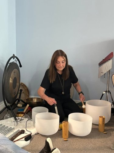 Carousel post from Collingwood Court care home.