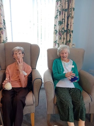 Carousel post from Collingwood Court care home.