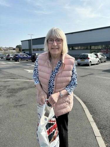 Carousel post from Collingwood Court care home.