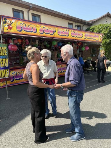 Carousel post from Collingwood Court care home.