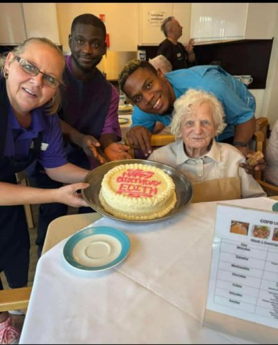 Photo post from Collingwood Court care home.