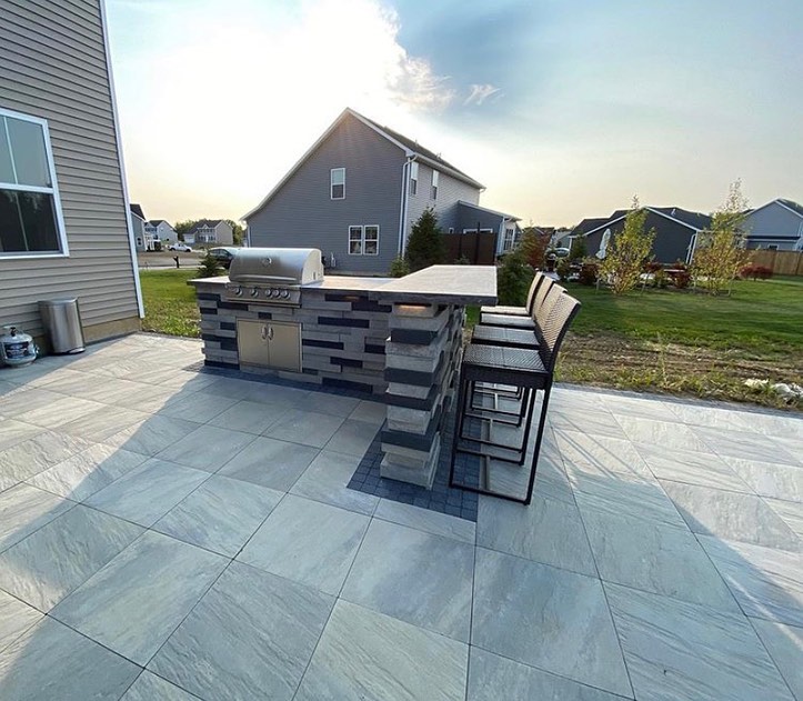 Carousel post from techobloc.