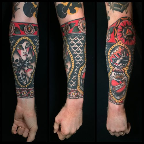 Carousel post from dap_skingdomtattoo.