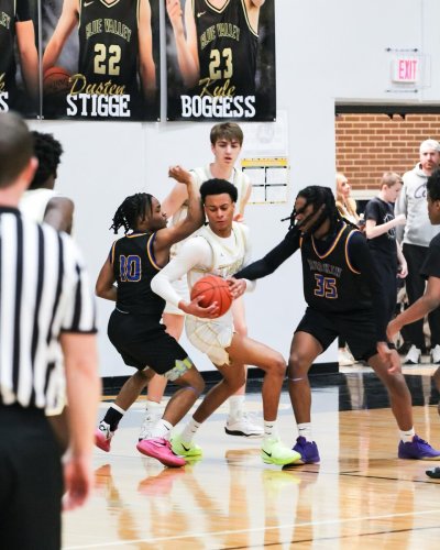 Carousel post from bvtigernews.