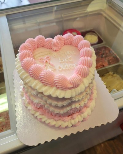 Photo post from smallcakestyler.