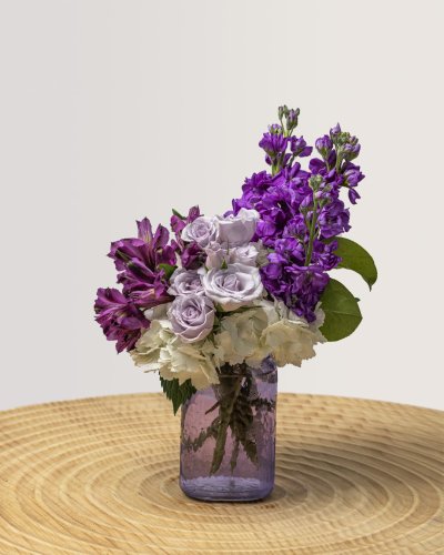 Photo post from thefamilyflowers.