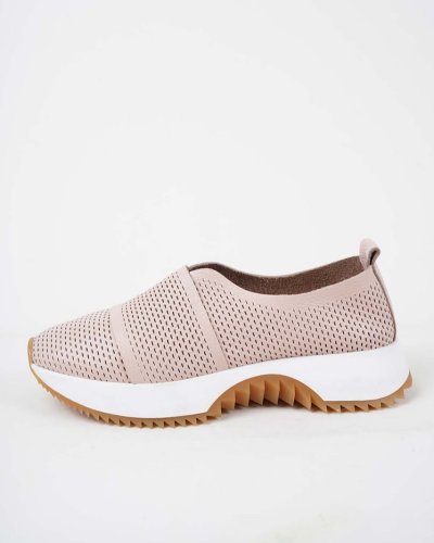 Carousel post from ossoshoes.