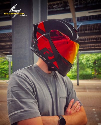 Photo post from motomax.