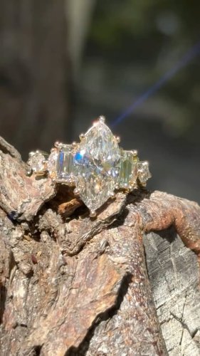 Video post from annelizabethjewelry.