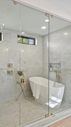 Video post from qc.builders.