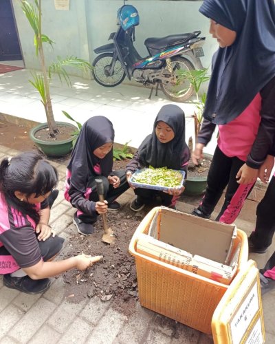 PostPhoto