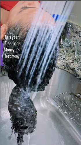 Video post from mixedchickshair.