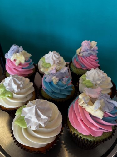 Photo post from smallcakestyler.