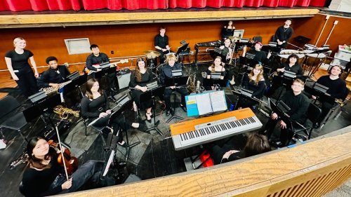 Carousel post from mchsdistrict111.