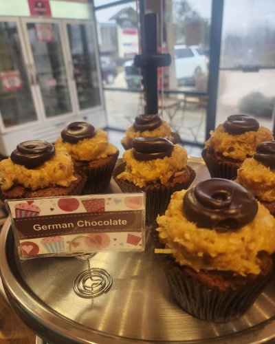 Photo post from smallcakestyler.
