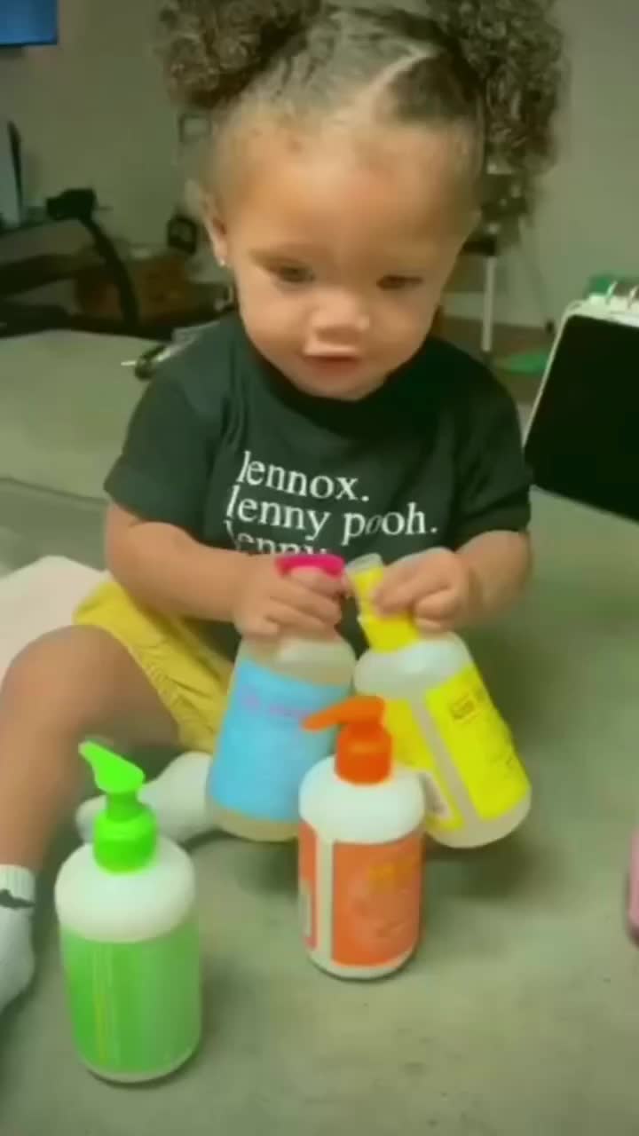 Video post from mixedchickshair.