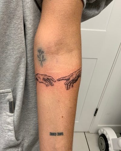 Photo post from lovetattoossandhurst.
