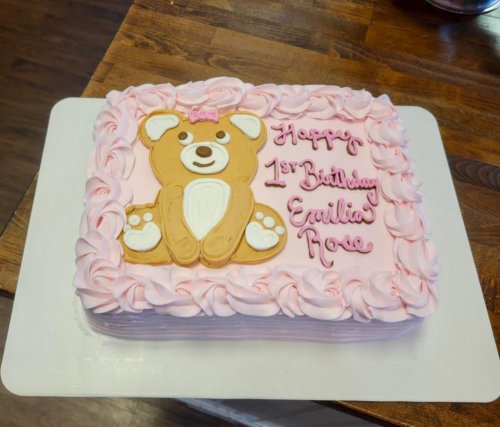 Photo post from smallcakestyler.