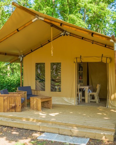 Carousel post from glampings.