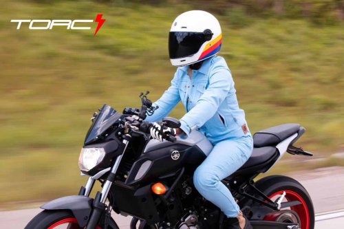 Photo post from motomax.