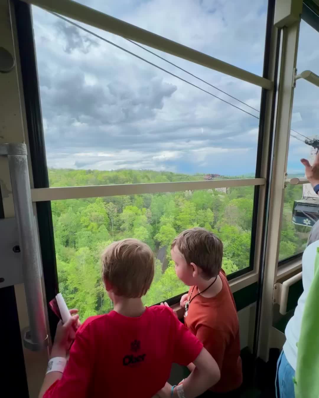 Carousel post from knelsonwalling.