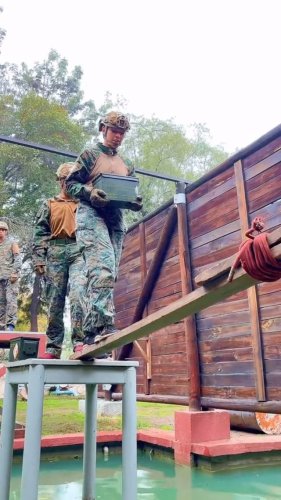 Video post from escuelamilitaroficial.
