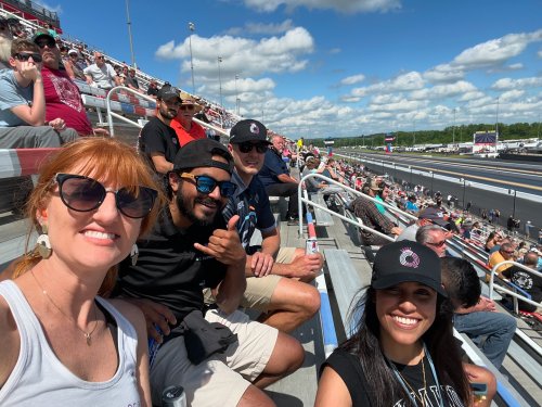 Carousel post from qcflippers.