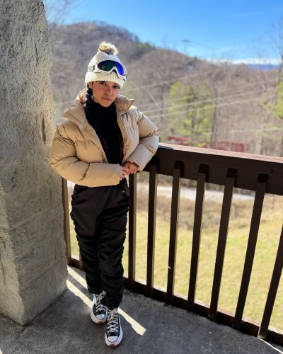 Carousel post from magyhernandezzz.