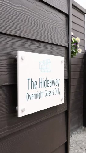 Video post from glasshouseretreat.