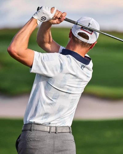 Carousel post from scottsdalegolf.