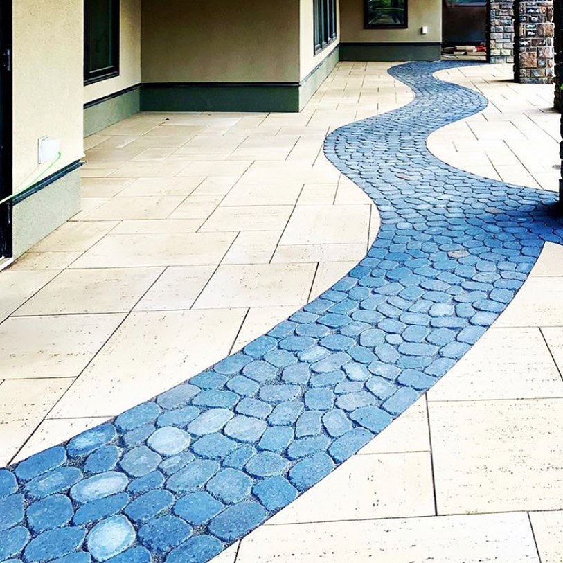 Photo post from techobloc.