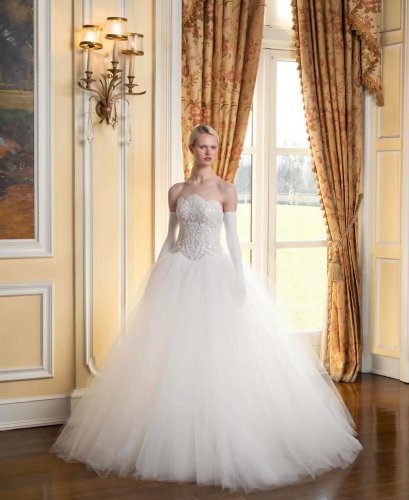 Photo post from jolibride.