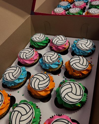Photo post from smallcakestyler.