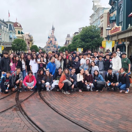 Carousel post from ellacuriazurbaranbhi.