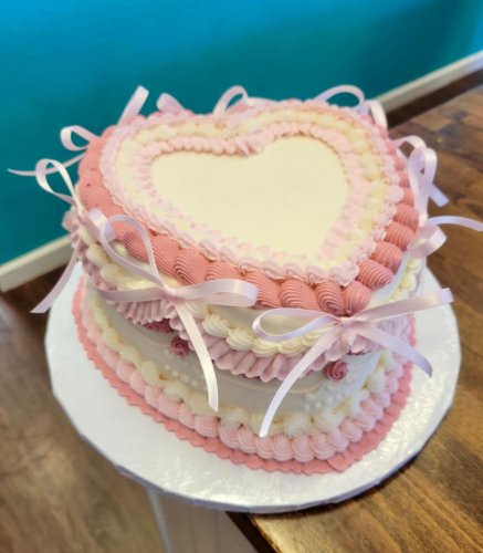 Photo post from smallcakestyler.