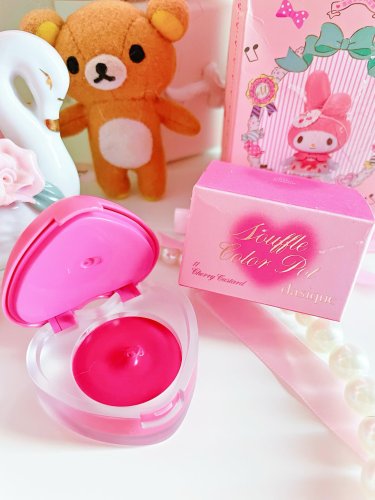 Carousel post from margaritabloom.