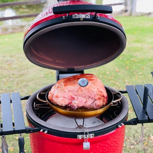 Carousel post from ilovekamadojoe.