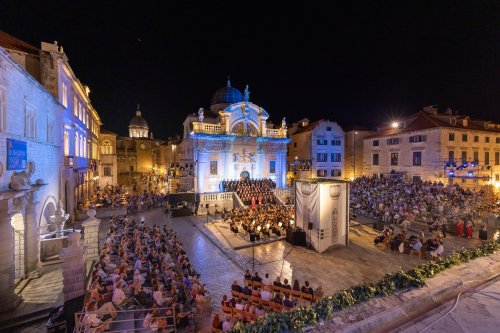 Carousel post from dubrovnikfestival.