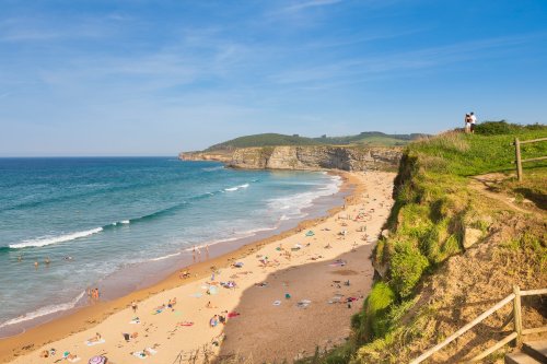 Carousel post from cantabriaturismo.
