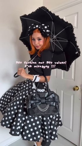 Video post from annabelles_wigs.