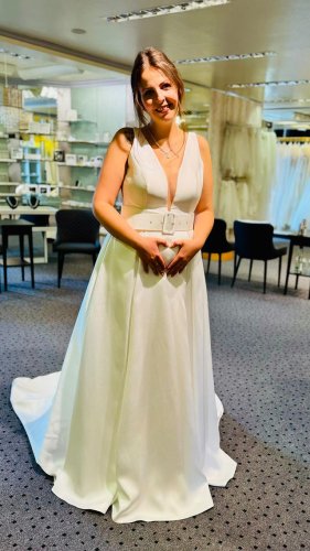 Video post from modehausbinder.