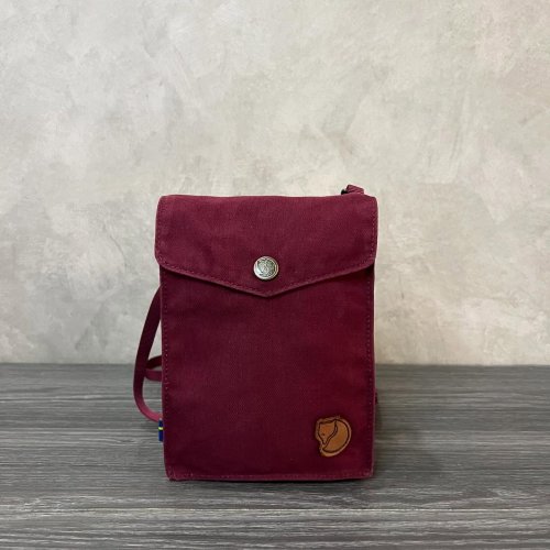 Carousel post from t_n_vintage.