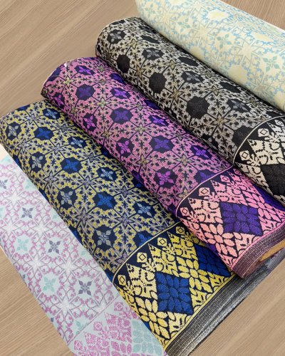 Carousel post from jakeltextile.