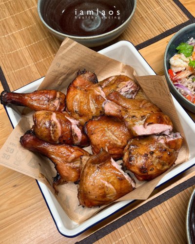 Carousel post from iamlaos.