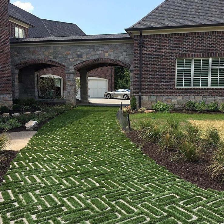 Photo post from techobloc.