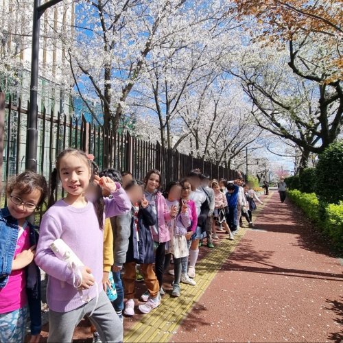 Carousel post from eifjtokyo.